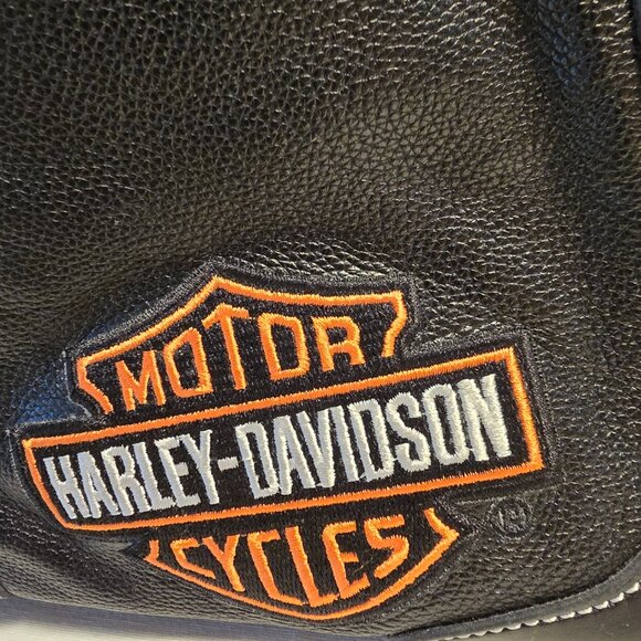 Harley Davidson leather travel bag - Picture 3 of 16